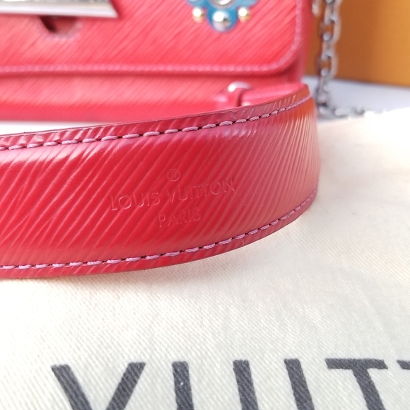 Extra pics Louis Vuitton Limited Edition Twist Shoulder Bag. PLEASE READ - Picture 12 of 16